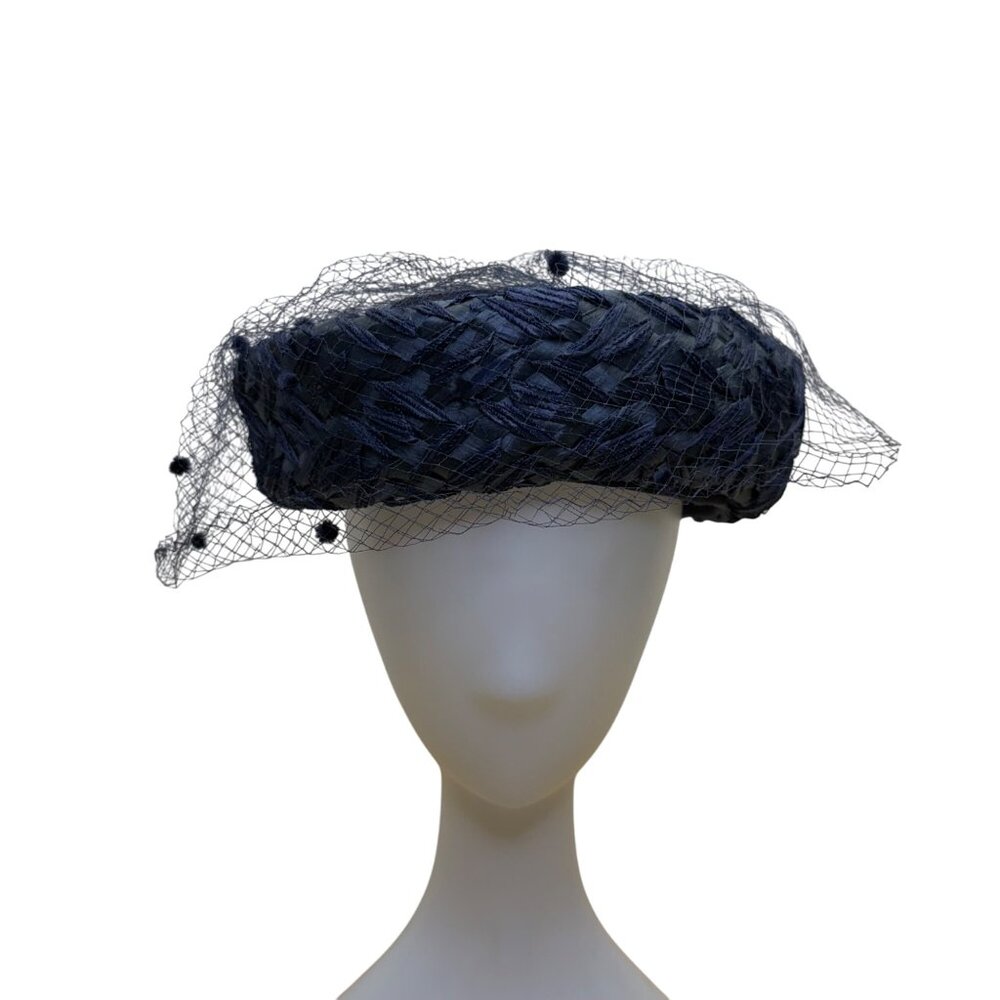 Valerie Modes Womens Navy Woven Straw Hat With Veil Vintage Elegant Accessory